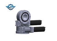 Gear Ratio 37/1 Efisiensi 40% Cacing Gear Slewing Ring Untuk Sistem Pelacakan Surya Sumbu Ganda