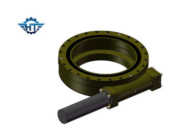 Beli SE Envelop Worm Slew Drive Gearbox, IP66 Dan Serangan Balik Kecil Dengan Rumah Tertutup Untuk Pelacak Surya online manufacture